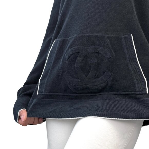 CHANEL Sport Vintage 09P CC Logo Knit Top #42 Hoodie Dark Blue Silver [105272] - Picture 3 of 11